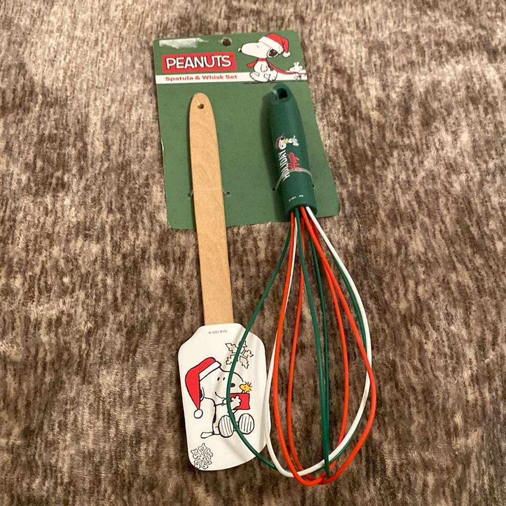 Snoopy Peanuts Christmas Holiday Spatula‎ & Whisk Set